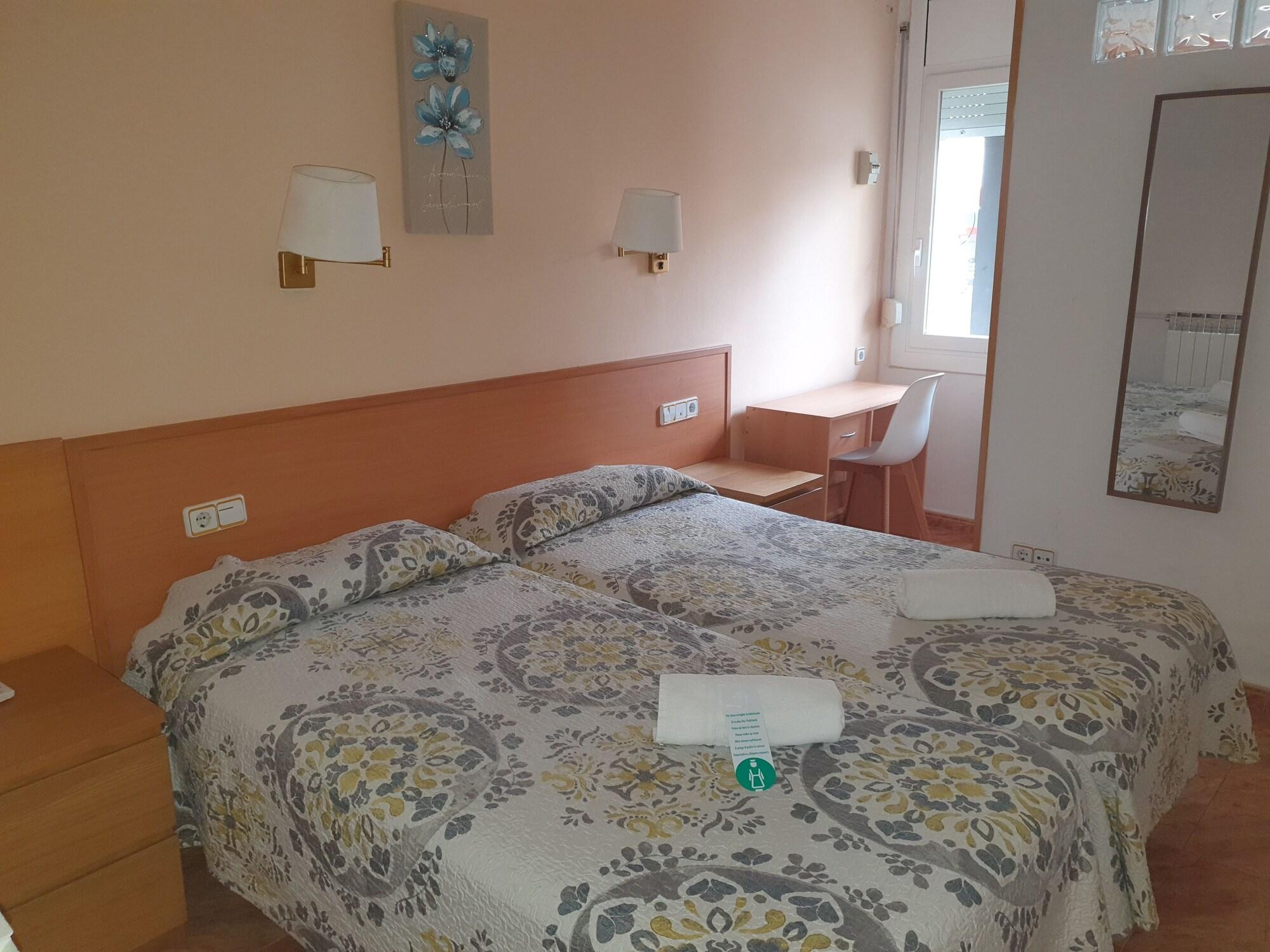 Hostal Rio De Castro Βαρκελώνη Εξωτερικό φωτογραφία