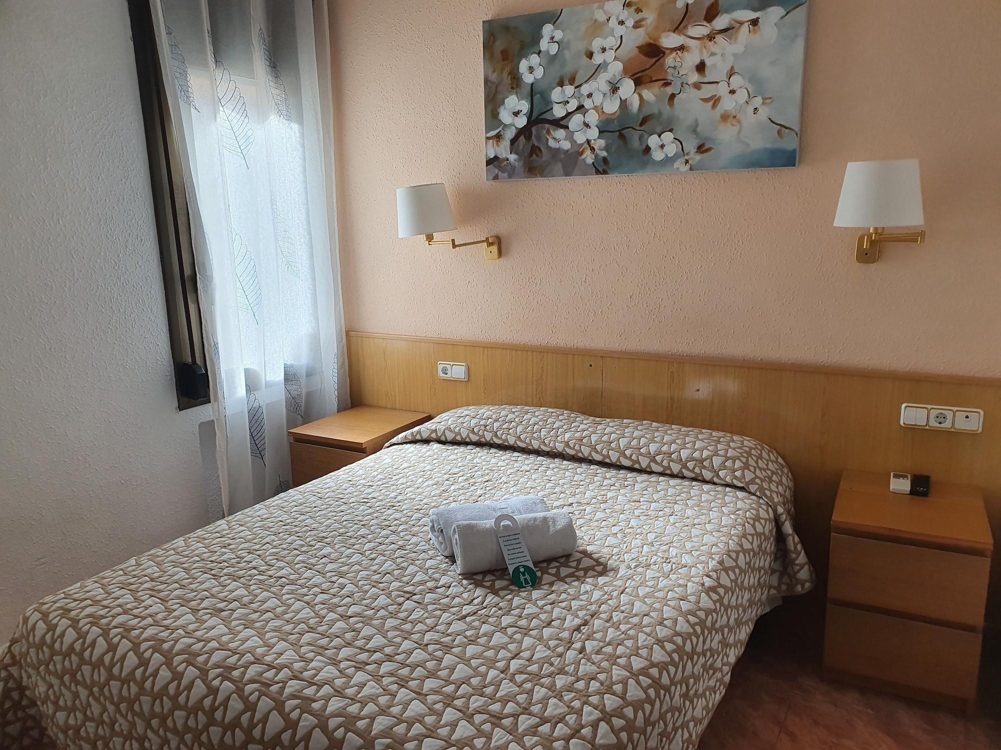 Hostal Rio De Castro Βαρκελώνη Εξωτερικό φωτογραφία