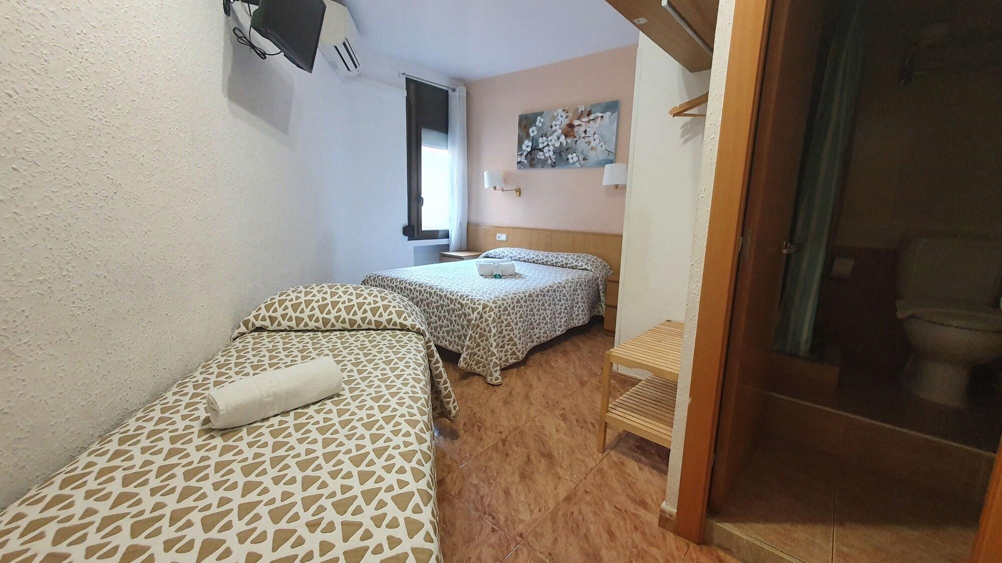 Hostal Rio De Castro Βαρκελώνη Εξωτερικό φωτογραφία