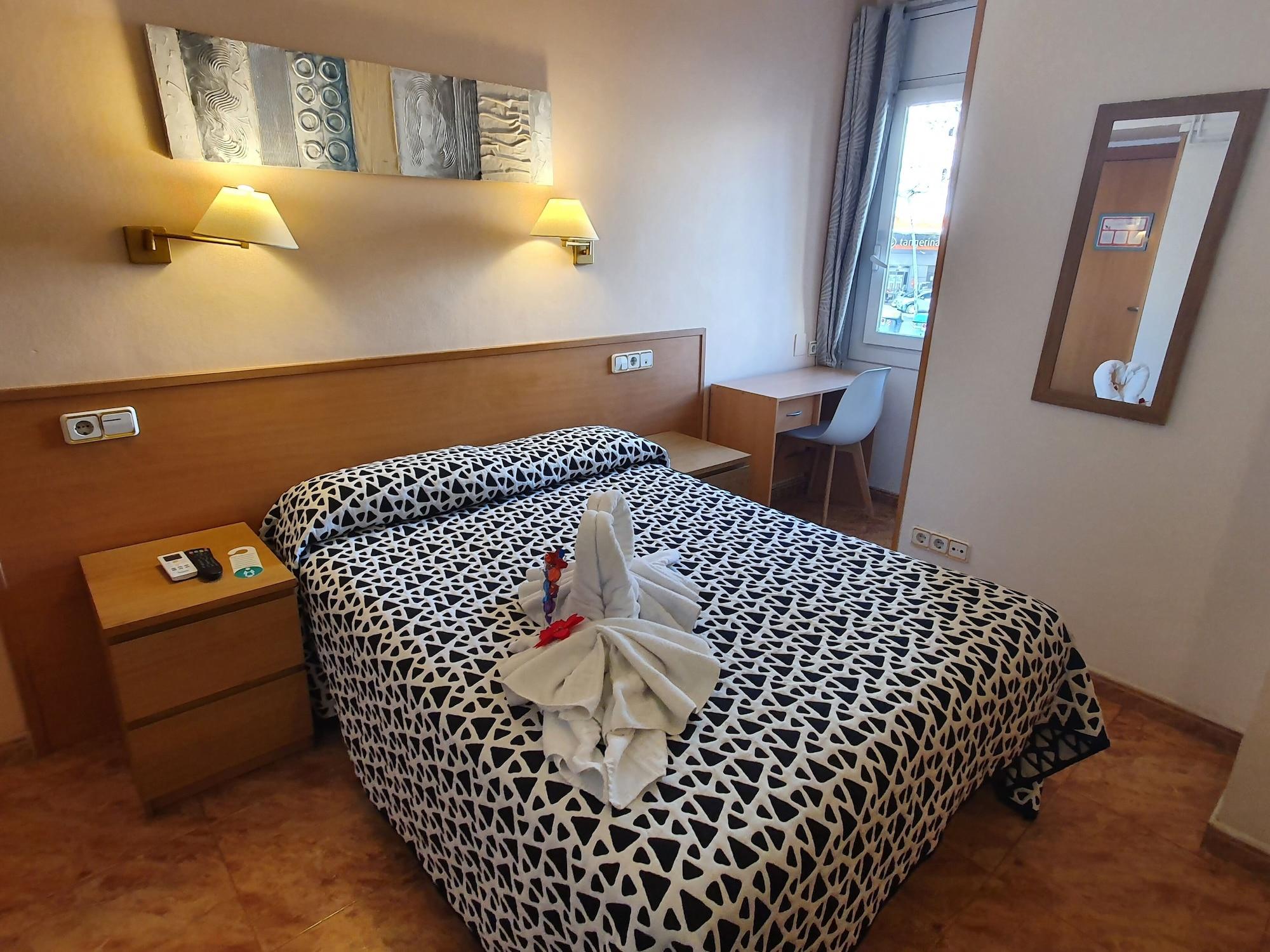 Hostal Rio De Castro Βαρκελώνη Εξωτερικό φωτογραφία